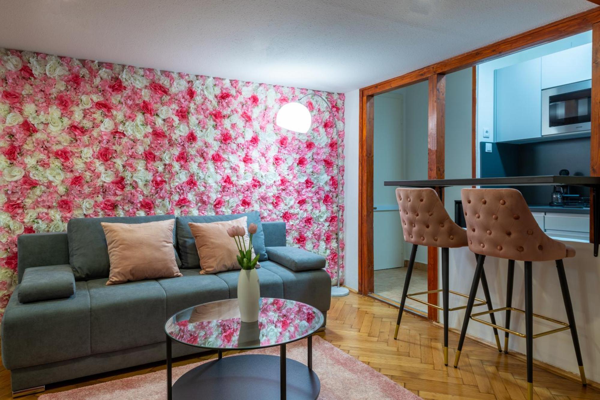 Rose Garden Apartment Budapest Esterno foto