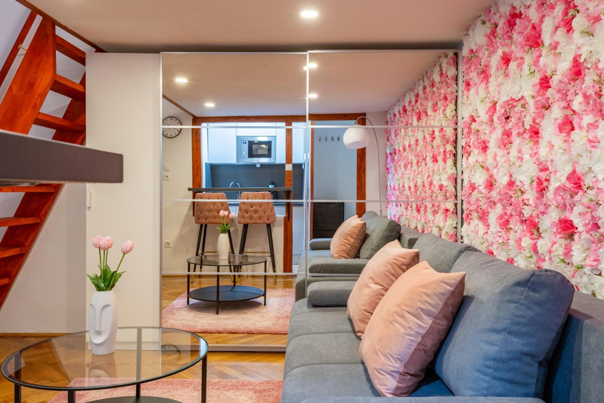 Rose Garden Apartment Budapest Esterno foto